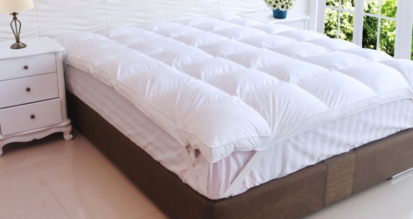 Topper có giặt được không? Cách vệ sinh topper đúng cách cho giấc ngủ ngon