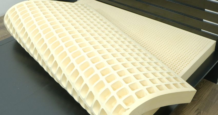 Làm Sạch Sâu Tận Lõi - Cách Giặt Nệm Cao Su Tại Nhà Đơn Giản Và Hiệu Quả