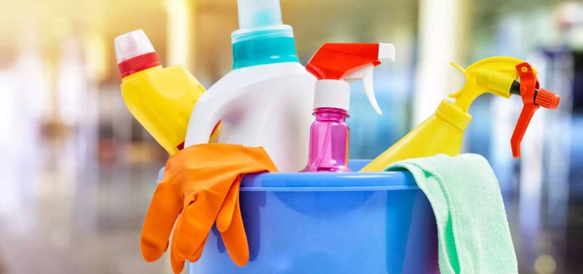 Chuẩn bị các dụng cụ giặt nệm nhanh chóng, dễ dàng và sạch sẽ