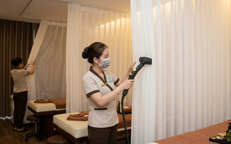 Hướng Dẫn Bảo Trì Rèm Cửa Spa Sau Khi Vệ Sinh